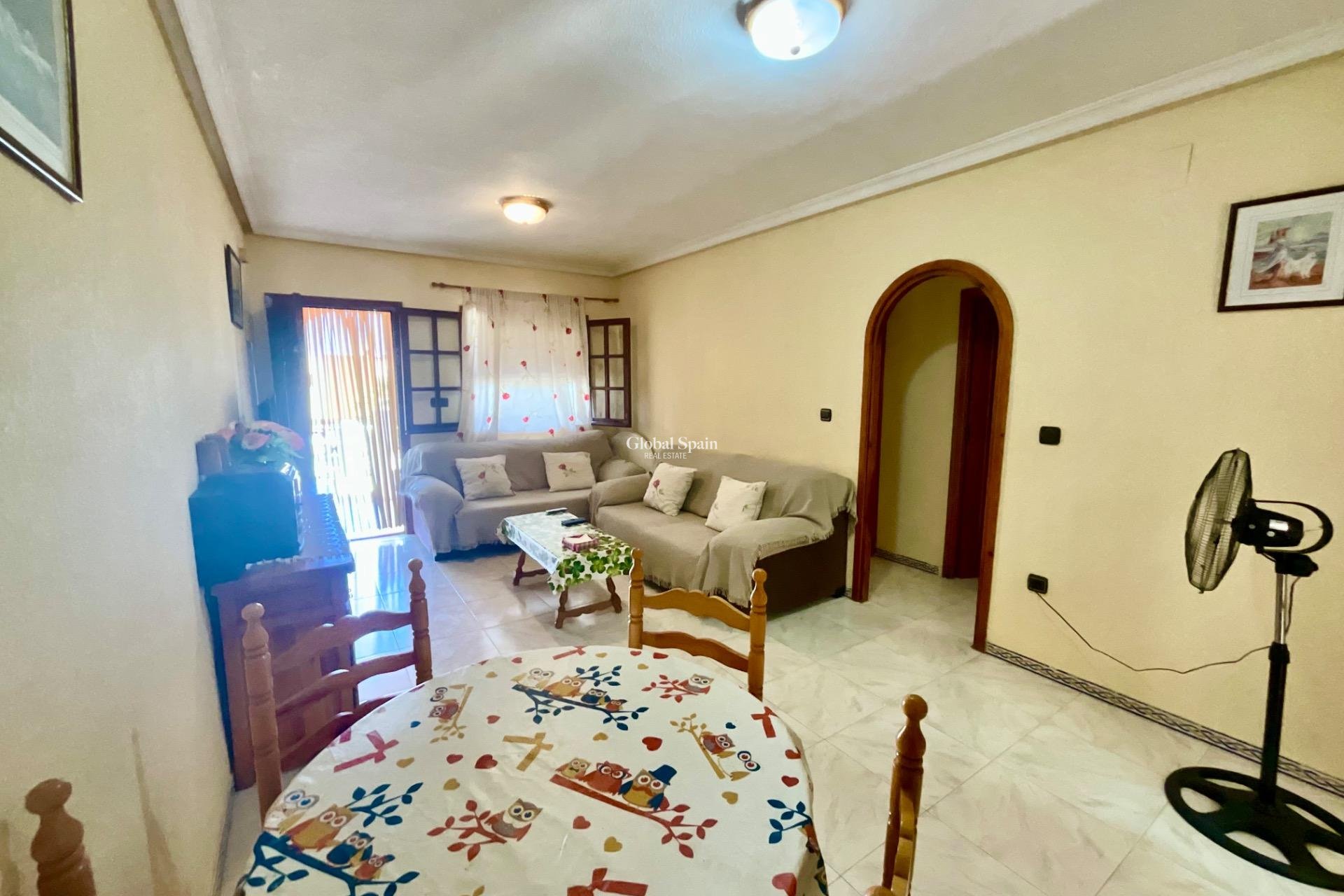 Resale - APARTMENT -
TORREVIEJA - Torreblanca
