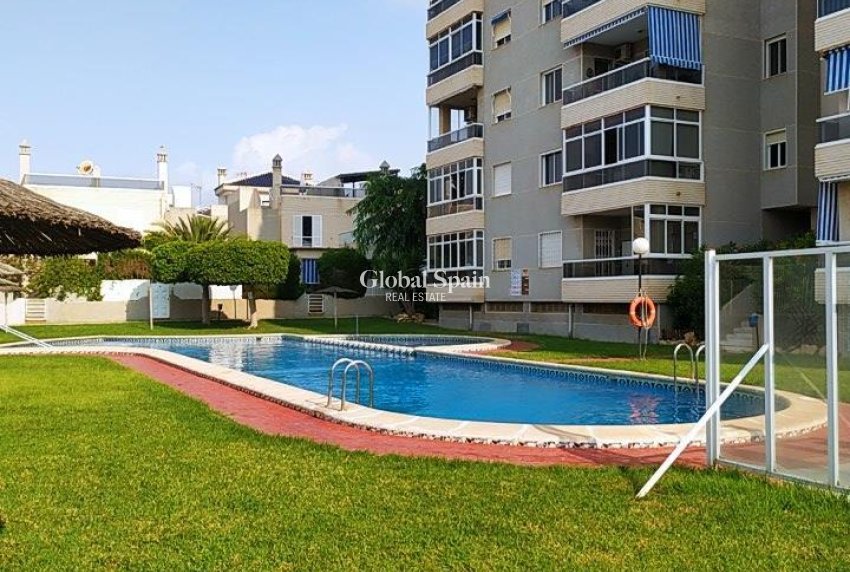 Resale - APARTMENT -
TORREVIEJA - Torreblanca