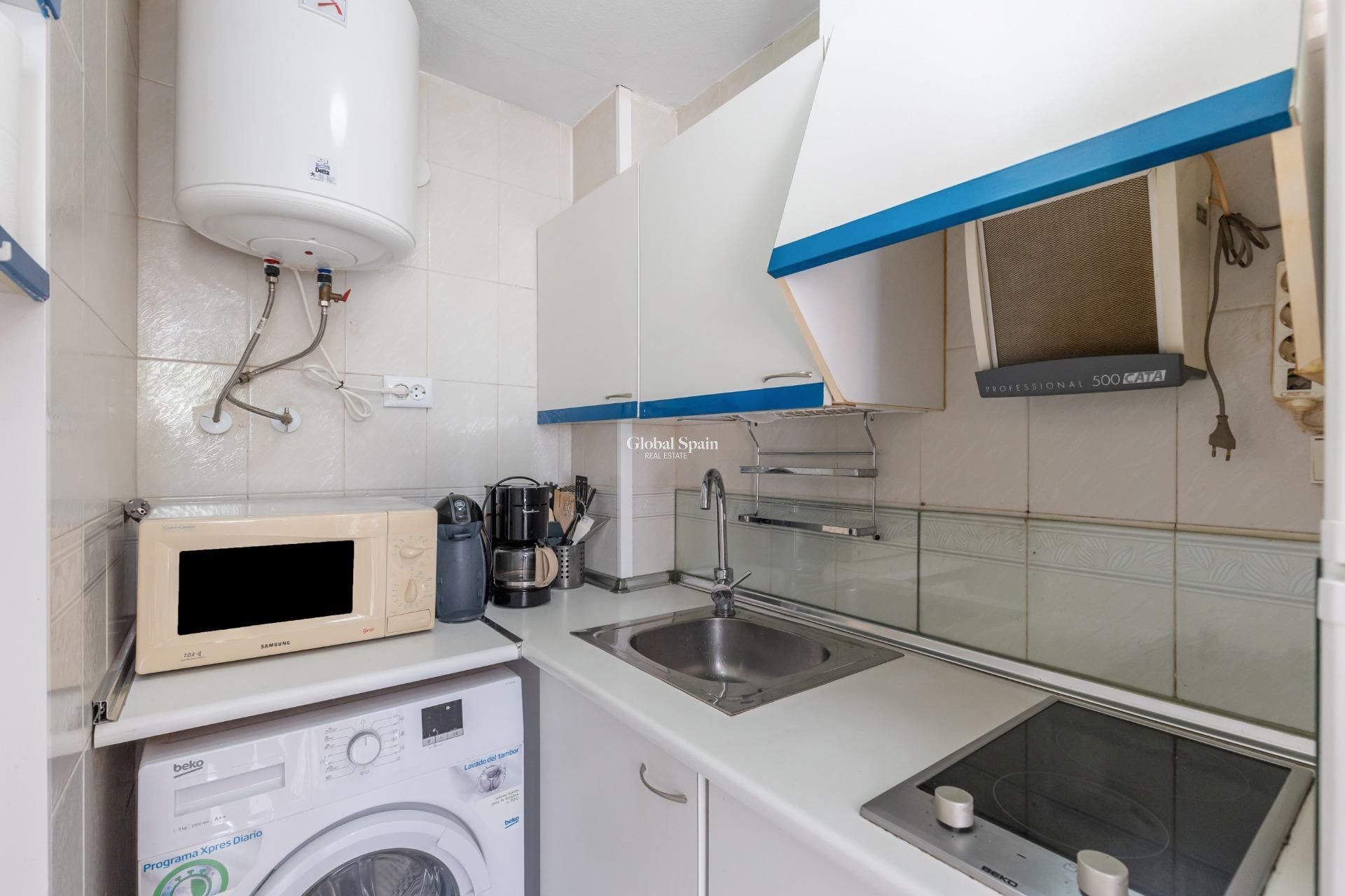 Resale - APARTMENT -
TORREVIEJA - Torreblanca