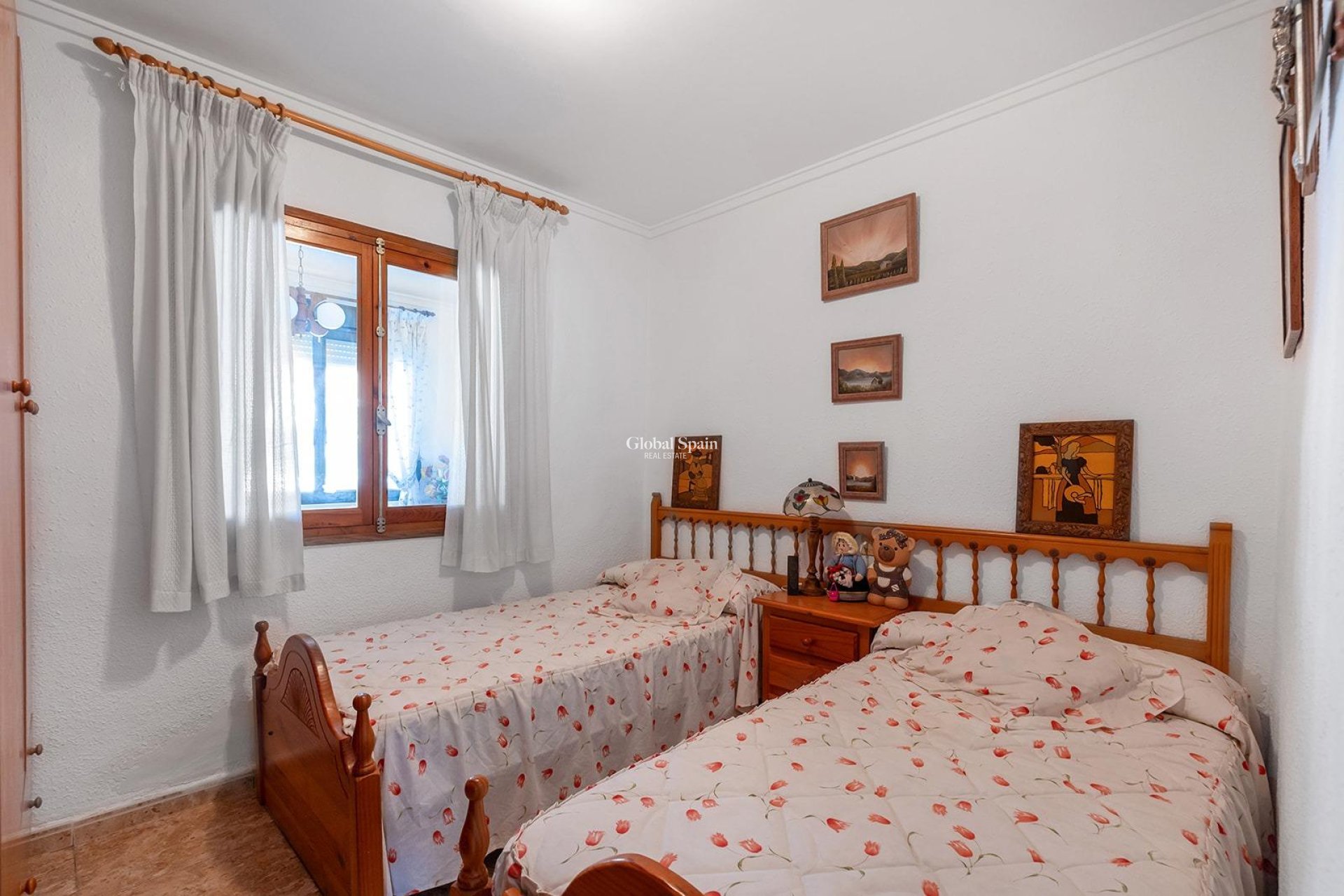 Resale - APARTMENT -
TORREVIEJA - Torretas