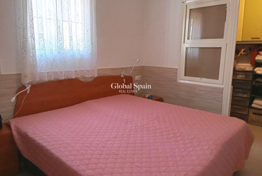 Resale - APARTMENT -
TORREVIEJA - Torretas