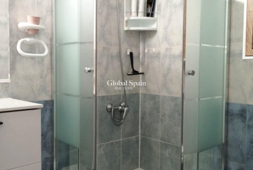 Resale - APARTMENT -
TORREVIEJA - Torretas