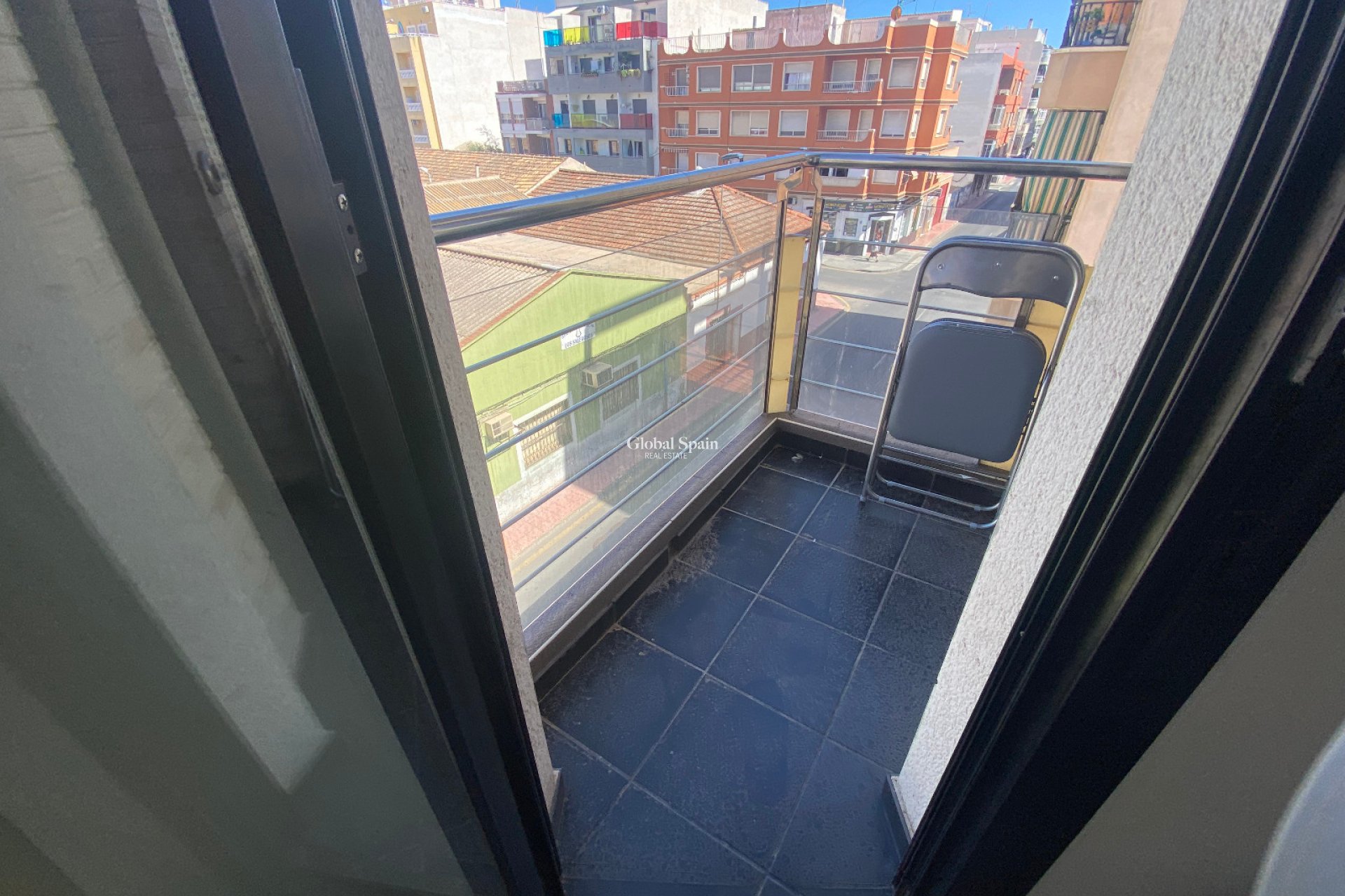 Resale - Apartment -
TORREVIEJA - Torrevieja Centro