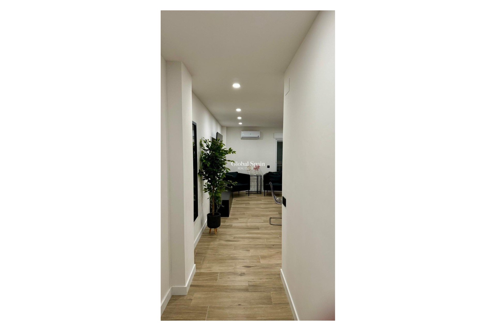 Resale - APARTMENT -
TORREVIEJA - Torrevieja