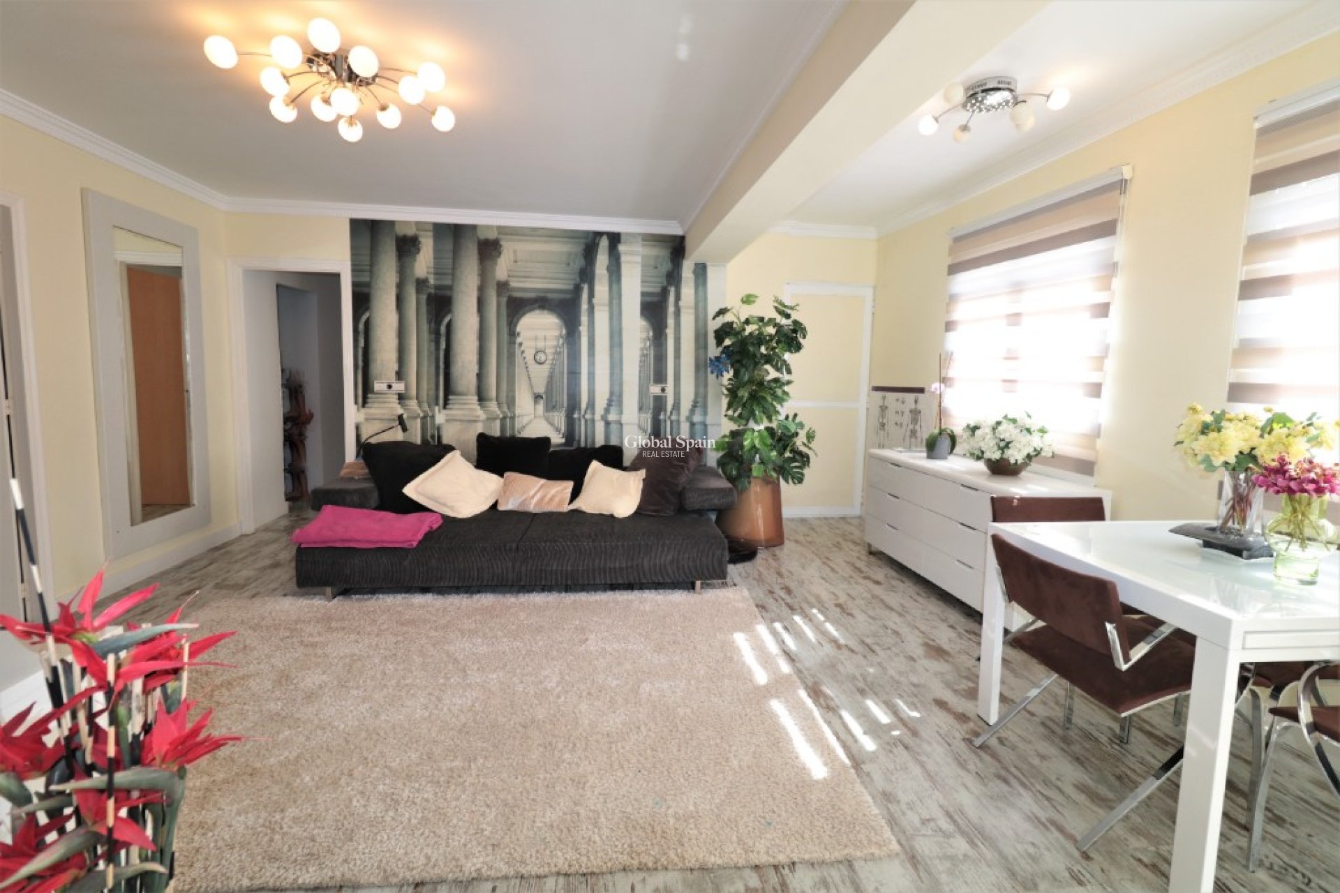 Resale - Apartment -
TORREVIEJA - Torrevieja