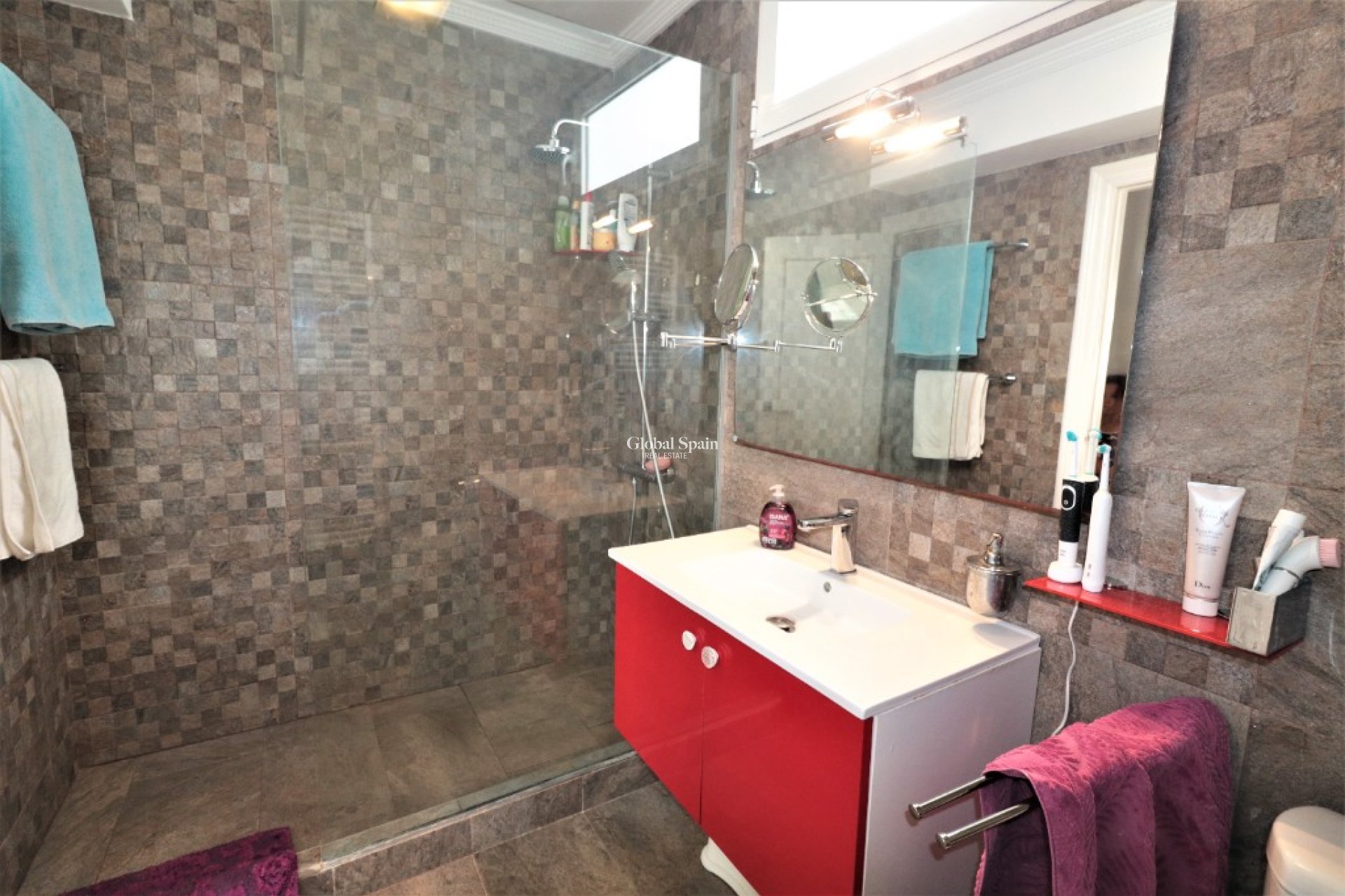 Resale - Apartment -
TORREVIEJA - Torrevieja