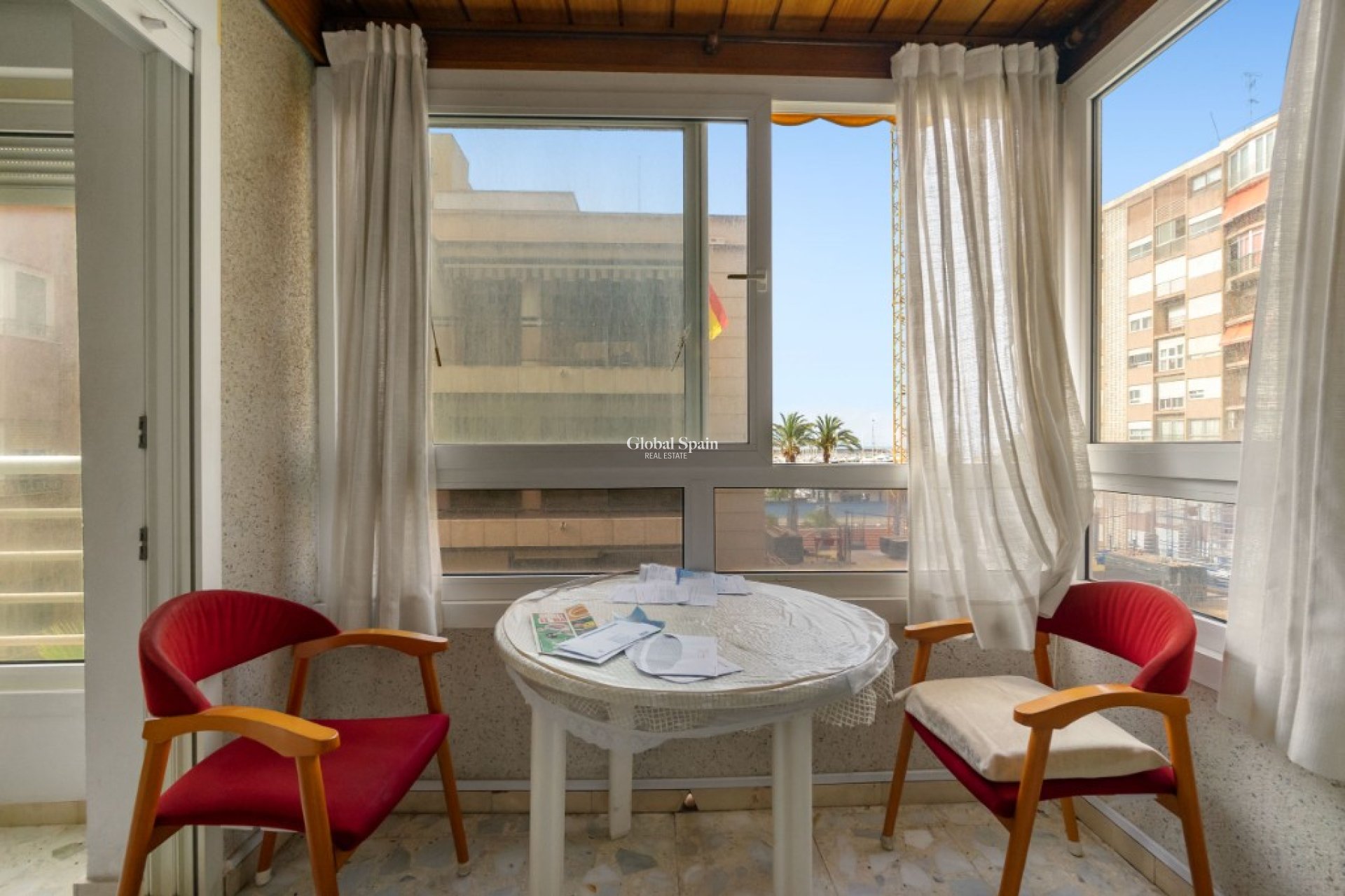 Resale - Apartment -
TORREVIEJA - Torrevieja