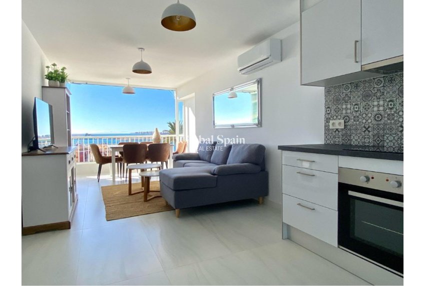 Resale - Apartment -
TORREVIEJA - Torrevieja