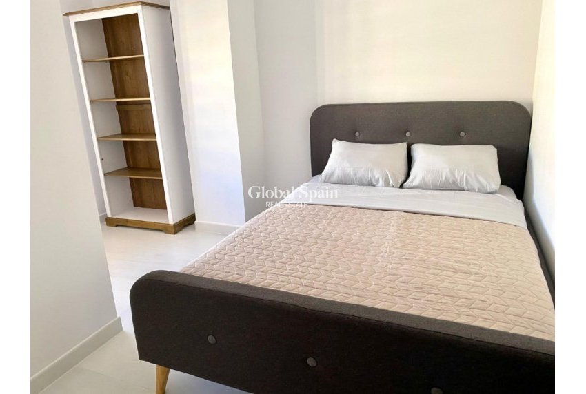 Resale - Apartment -
TORREVIEJA - Torrevieja
