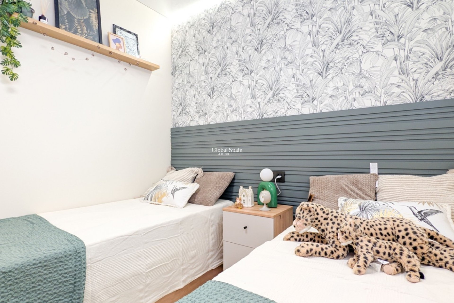 Resale - APARTMENT -
TORREVIEJA - Torrevieja