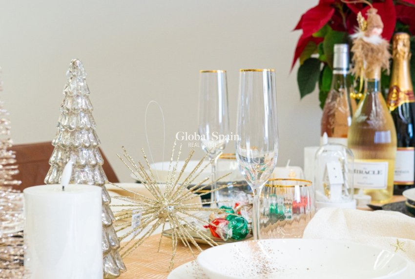 Resale - APARTMENT -
TORREVIEJA - Torrevieja