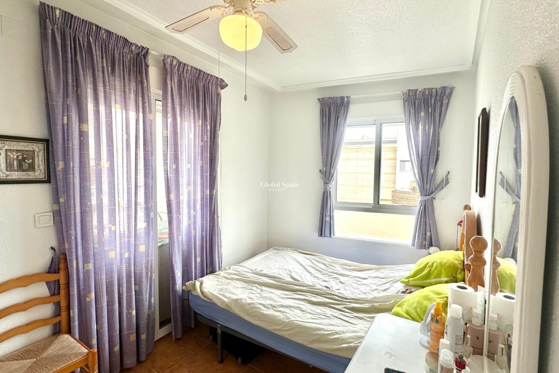 Resale - APARTMENT -
TORREVIEJA - Torrevieja