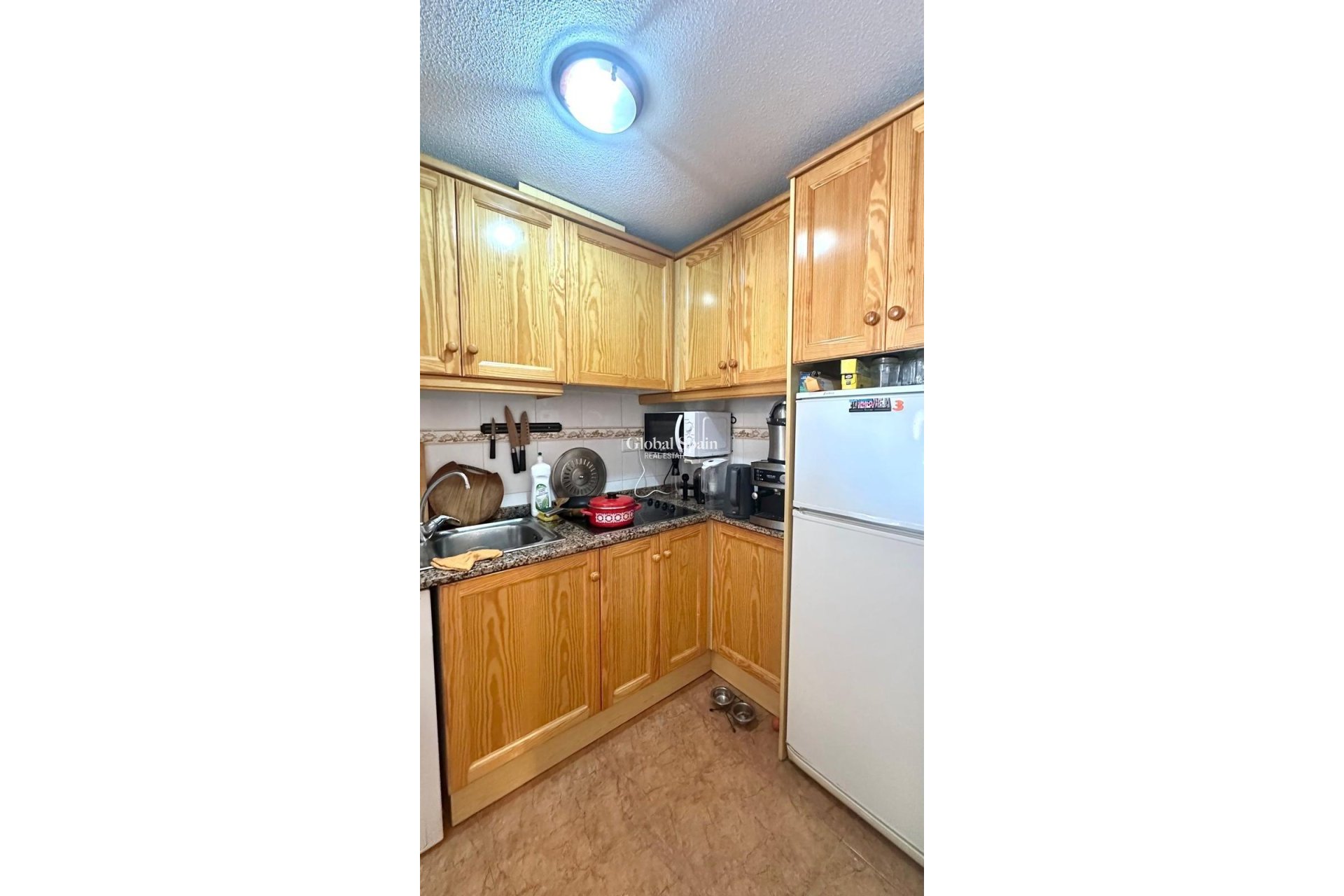 Resale - APARTMENT -
TORREVIEJA - Torrevieja