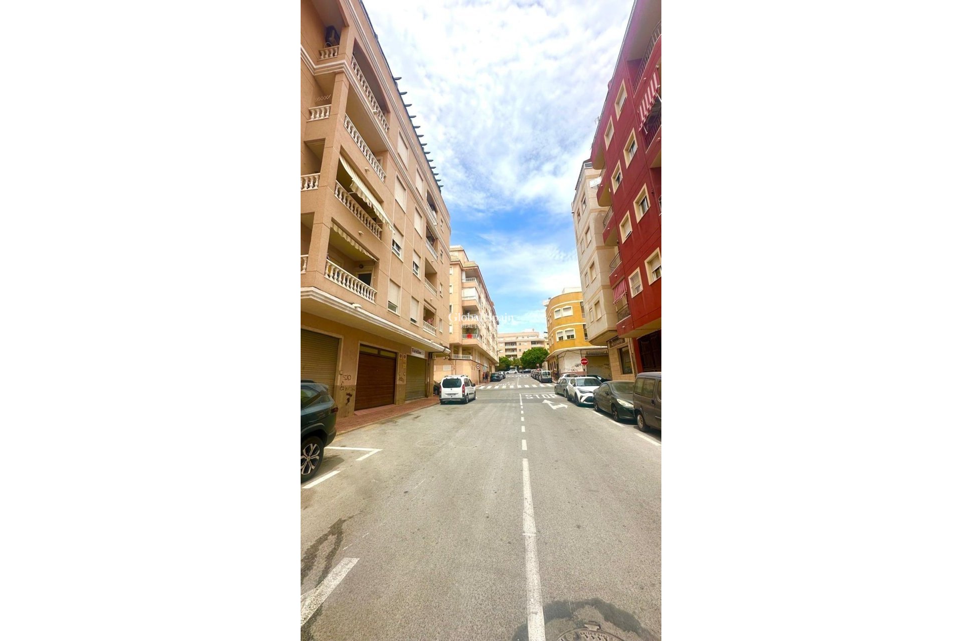 Resale - APARTMENT -
TORREVIEJA - Torrevieja