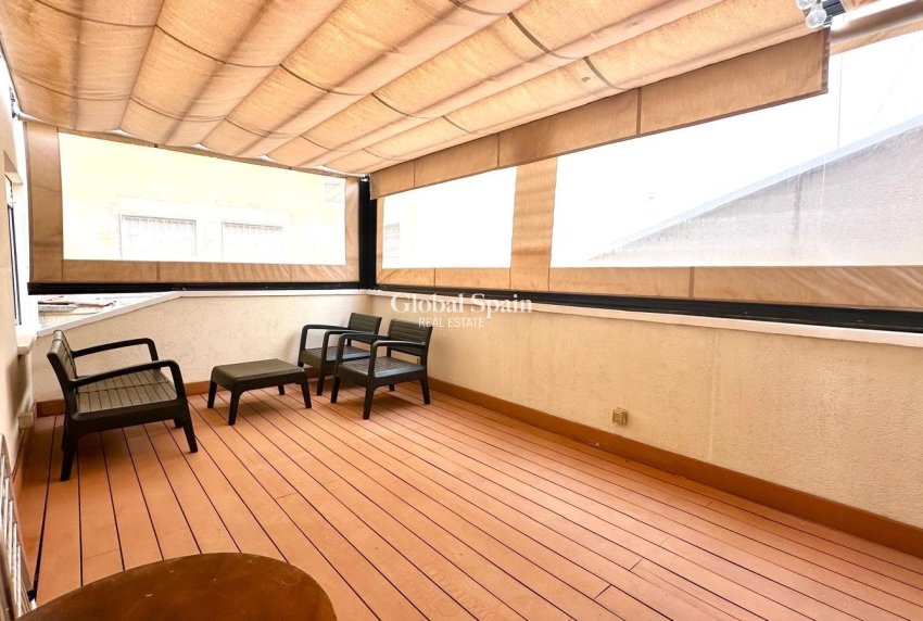 Resale - APARTMENT -
TORREVIEJA - Torrevieja