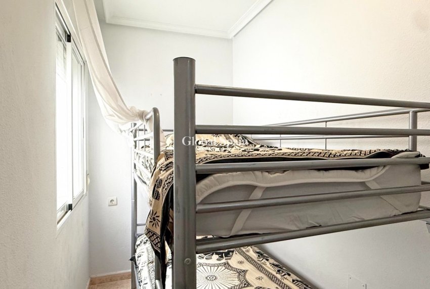 Resale - APARTMENT -
TORREVIEJA - Torrevieja