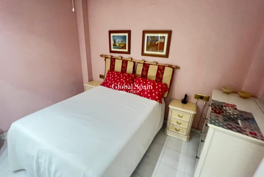 Resale - APARTMENT -
TORREVIEJA - Torrevieja