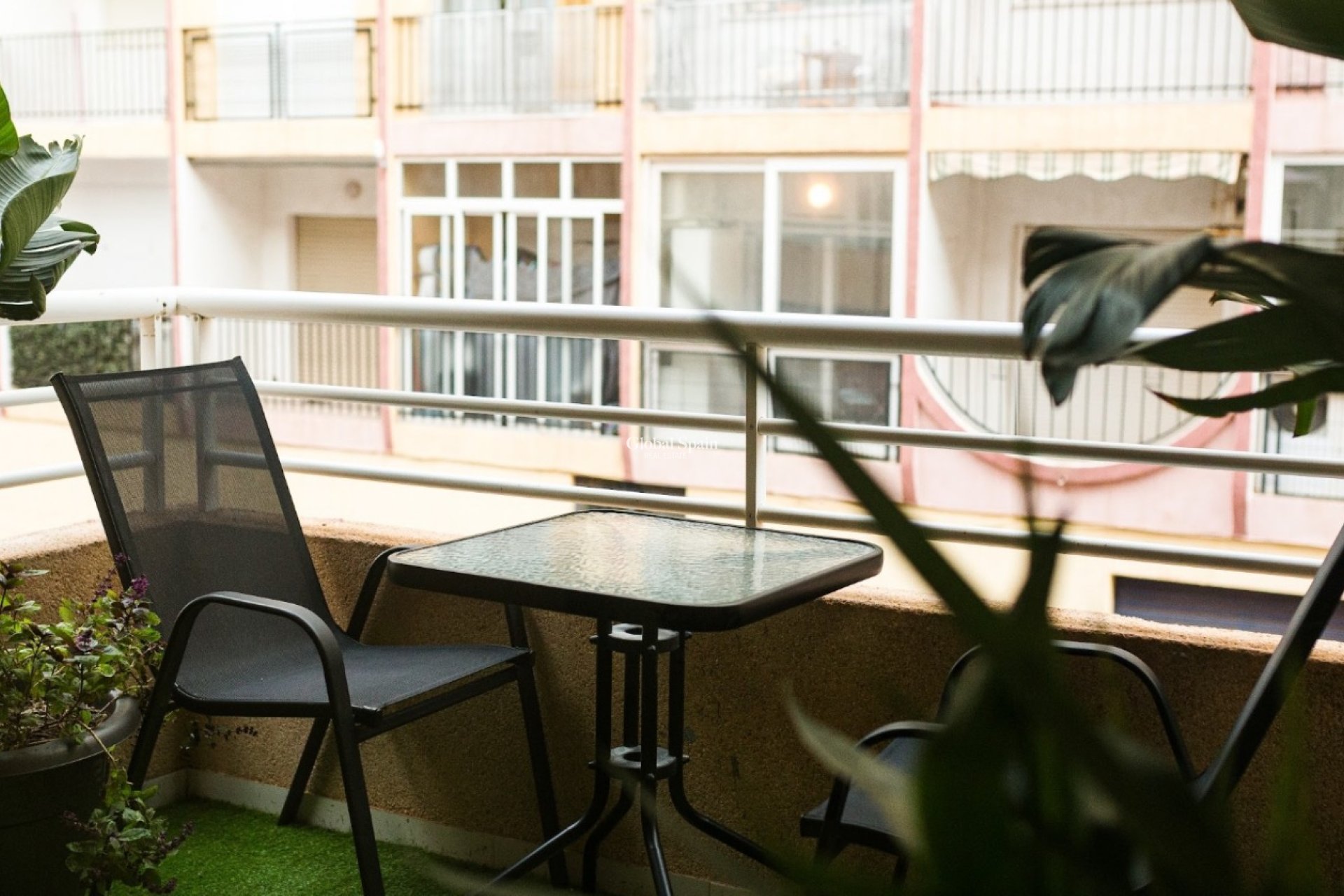 Resale - APARTMENT -
TORREVIEJA - Torrevieja