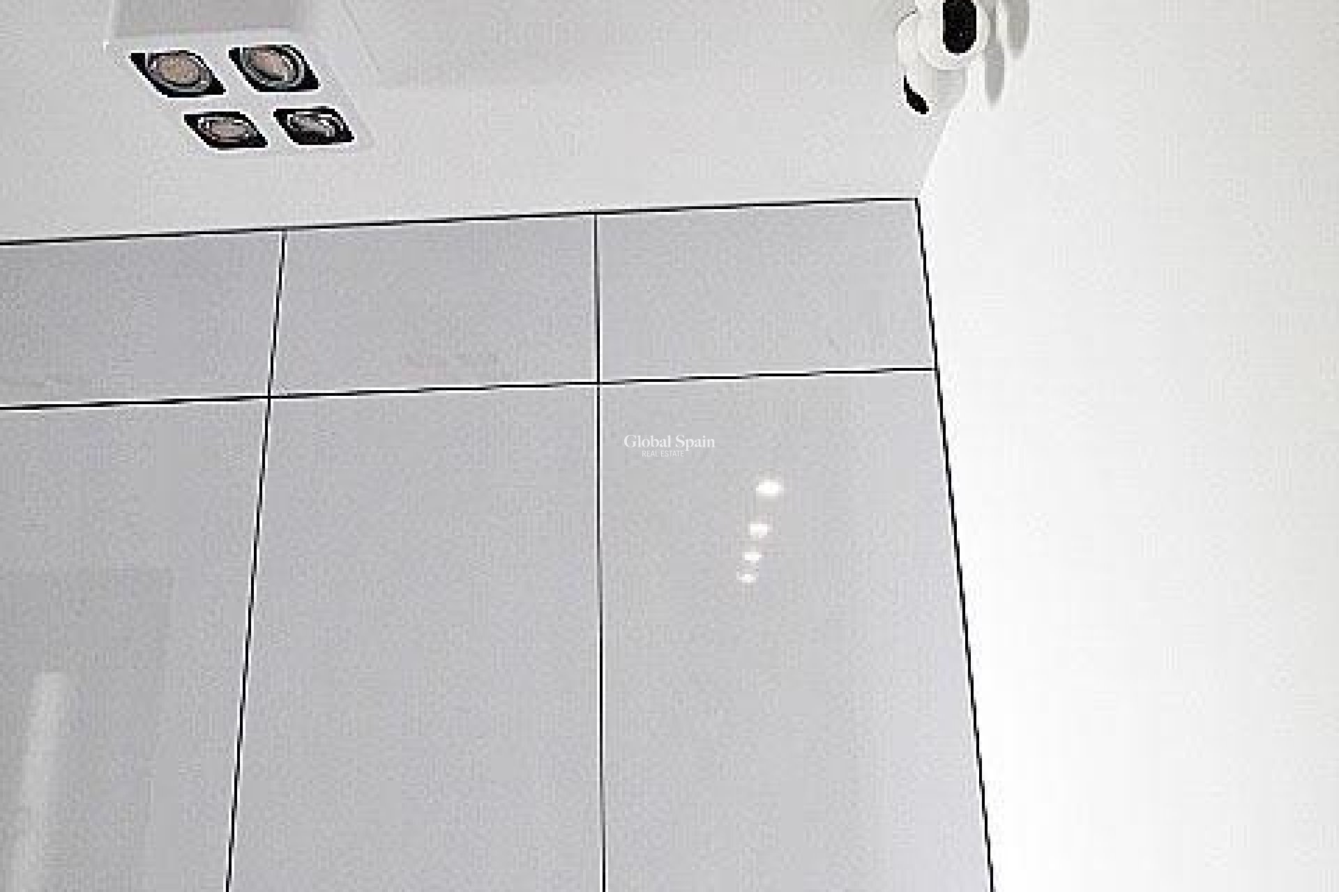 Resale - APARTMENT -
TORREVIEJA - Torrevieja