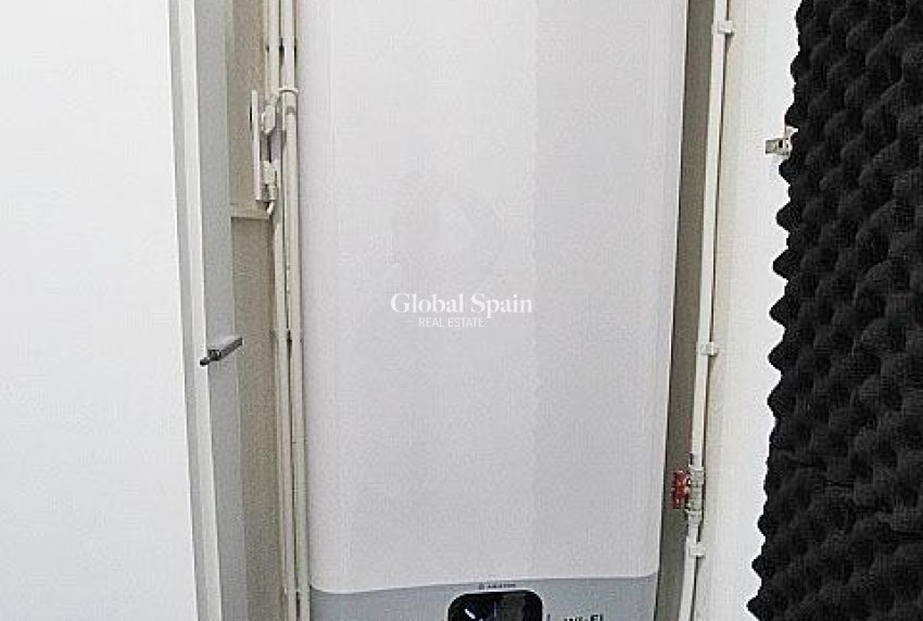 Resale - APARTMENT -
TORREVIEJA - Torrevieja