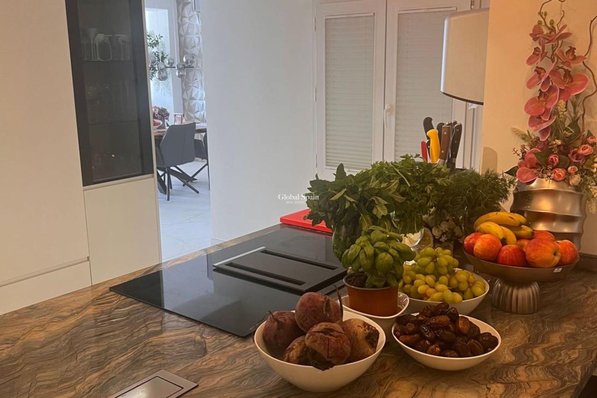 Resale - APARTMENT -
TORREVIEJA - Torrevieja