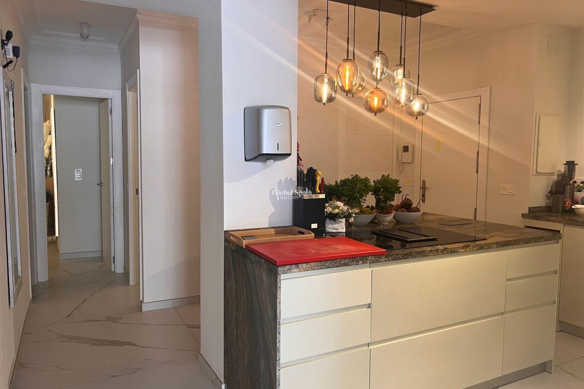 Resale - APARTMENT -
TORREVIEJA - Torrevieja