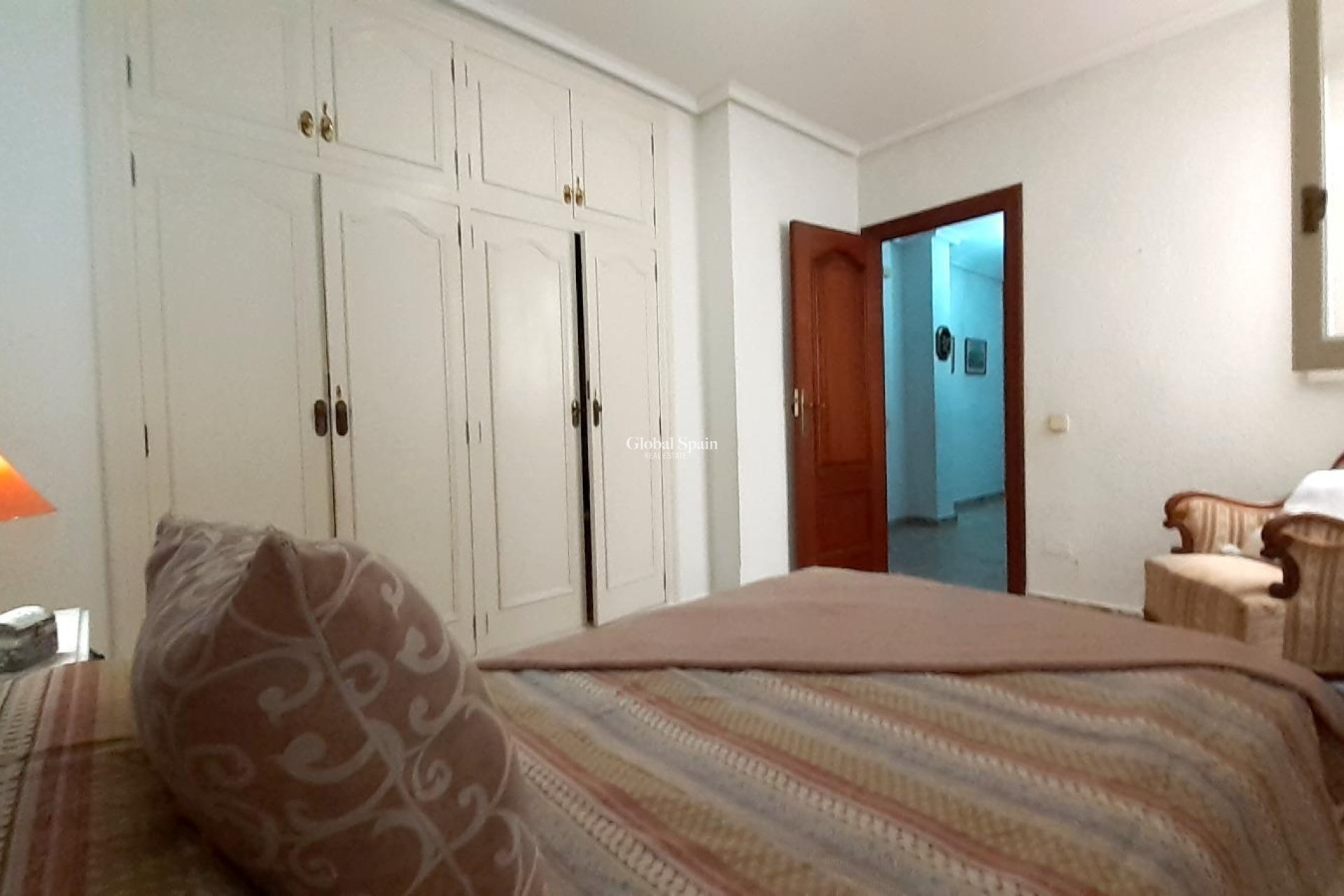Resale - APARTMENT -
TORREVIEJA - Torrevieja