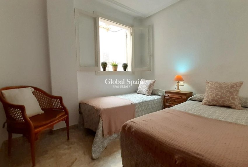 Resale - APARTMENT -
TORREVIEJA - Torrevieja