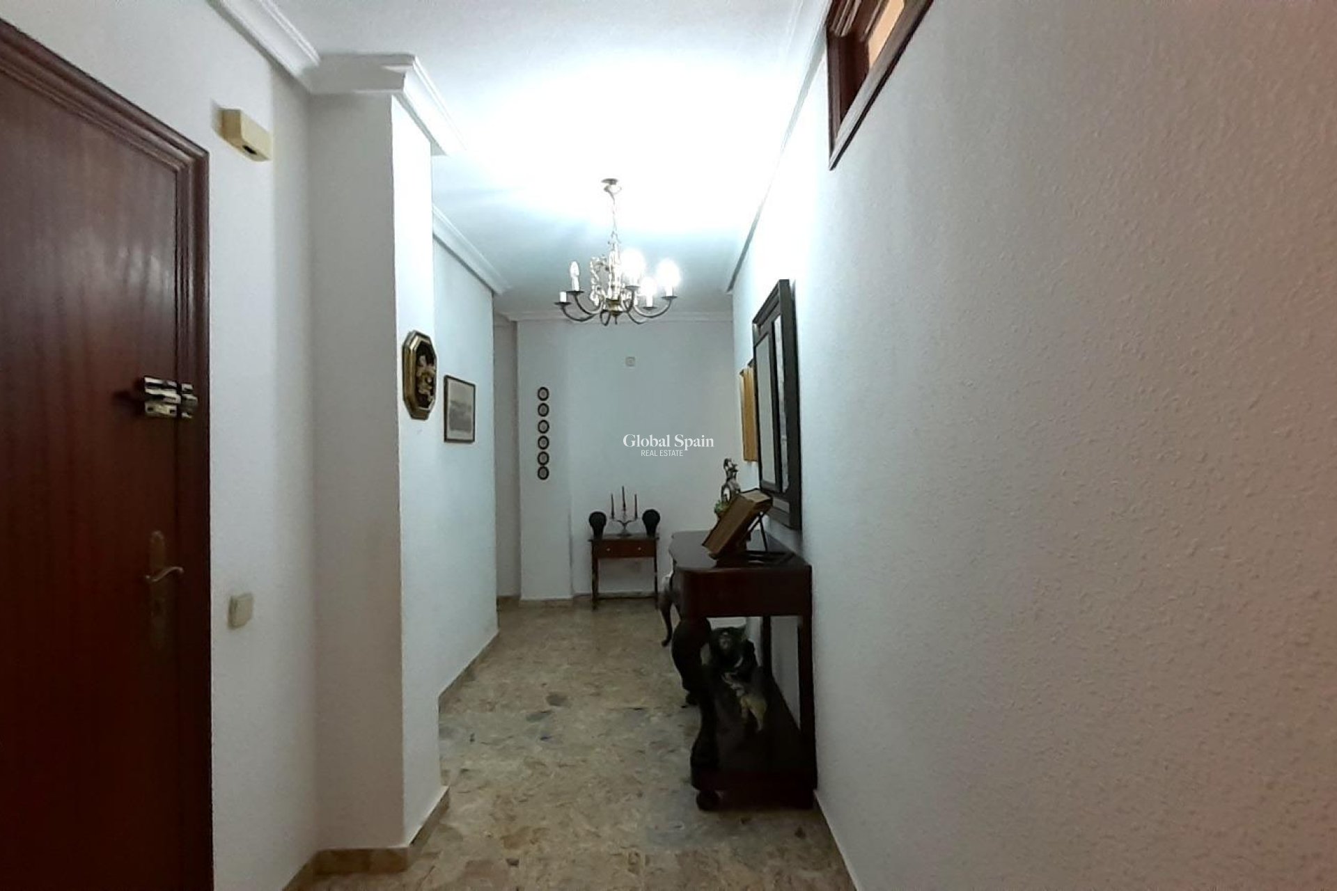 Resale - APARTMENT -
TORREVIEJA - Torrevieja