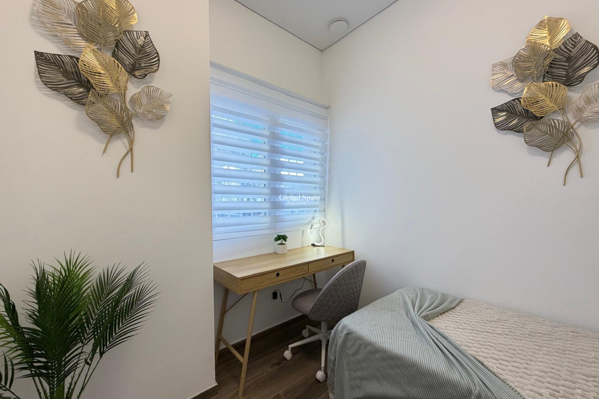 Resale - APARTMENT -
TORREVIEJA - Torrevieja