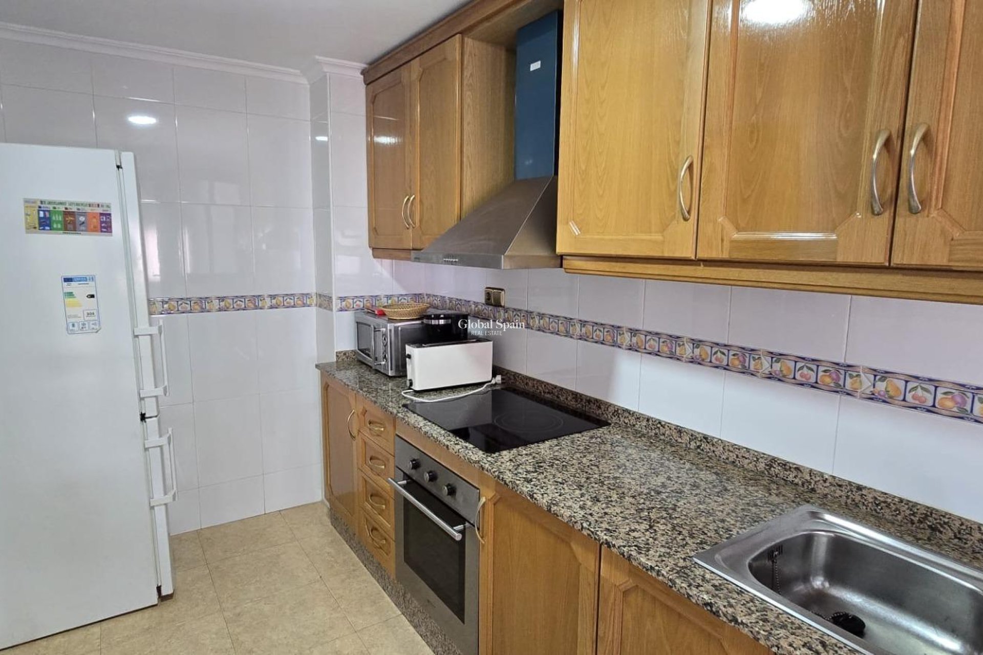 Resale - APARTMENT -
TORREVIEJA - Torrevieja