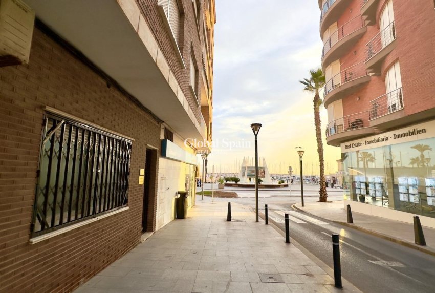 Resale - APARTMENT -
TORREVIEJA - Torrevieja