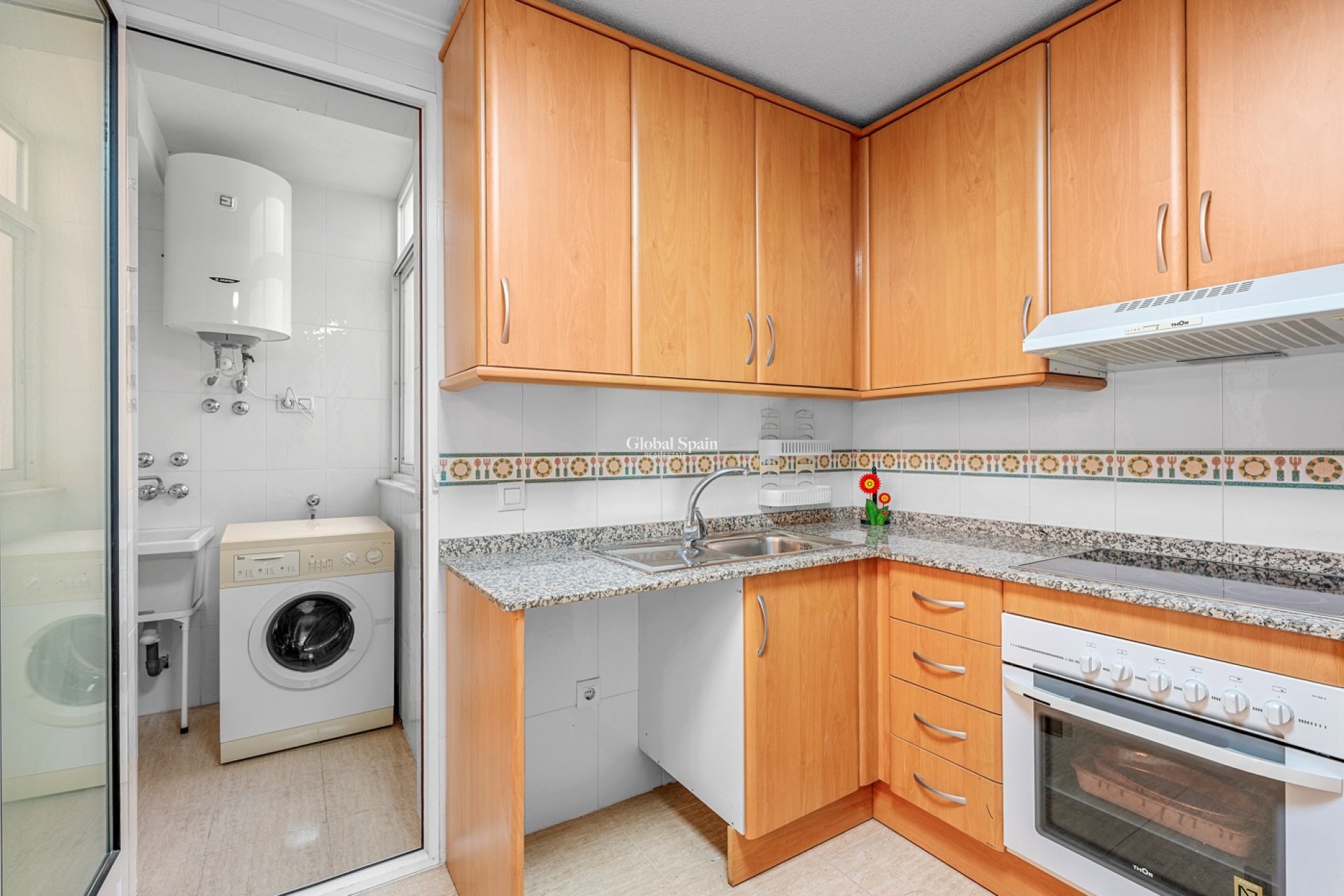Resale - APARTMENT -
TORREVIEJA - Torrevieja