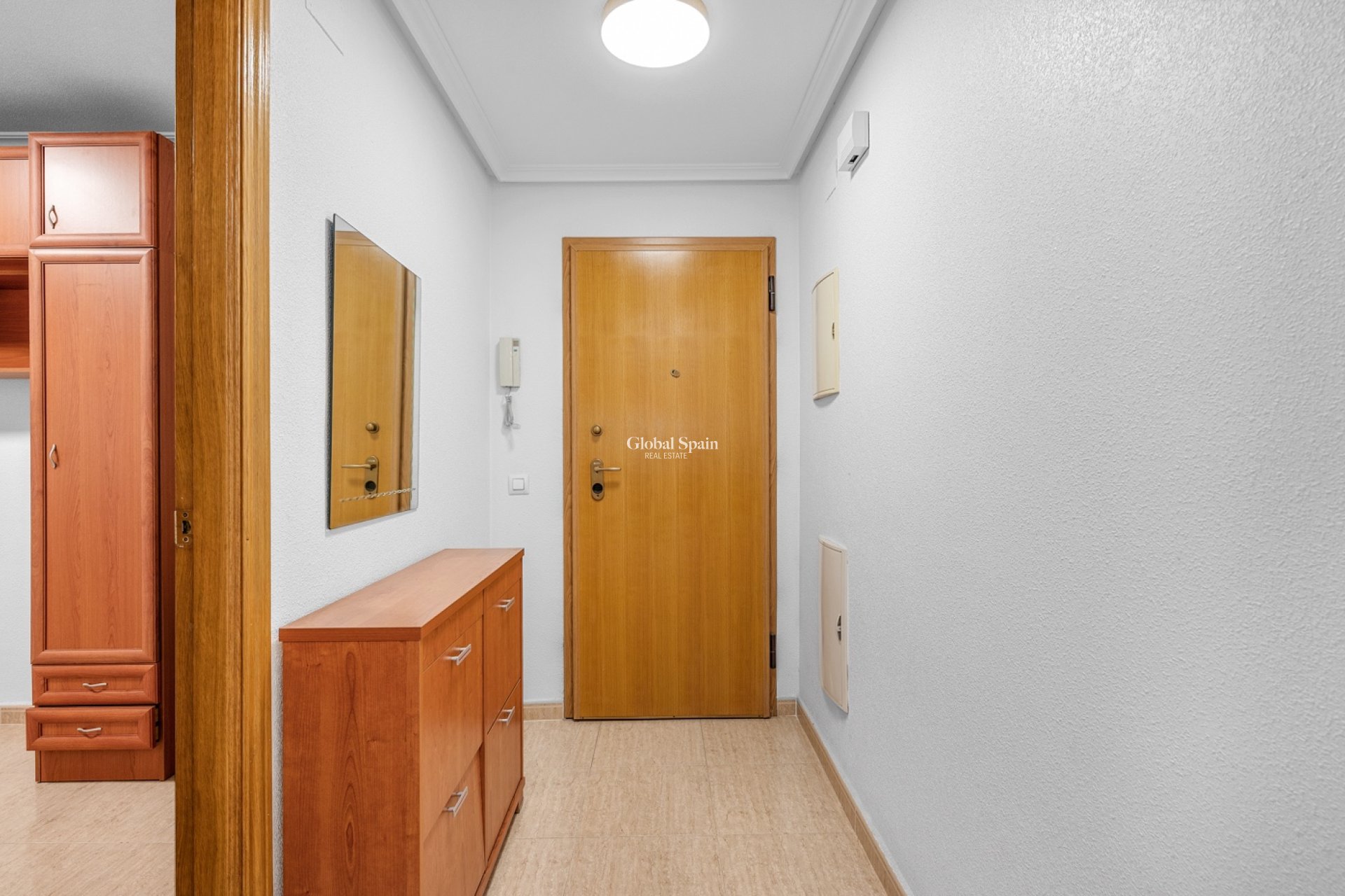 Resale - APARTMENT -
TORREVIEJA - Torrevieja