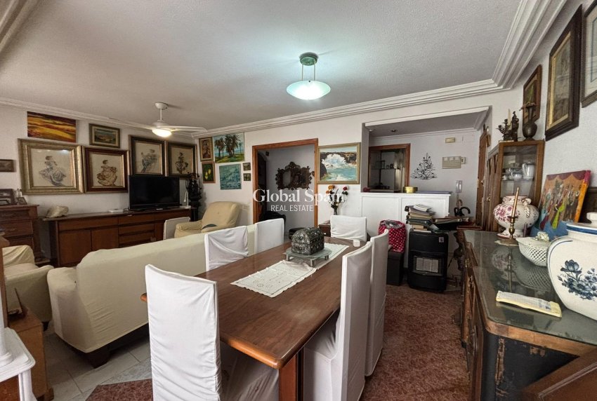 Resale - APARTMENT -
TORREVIEJA - Torrevieja