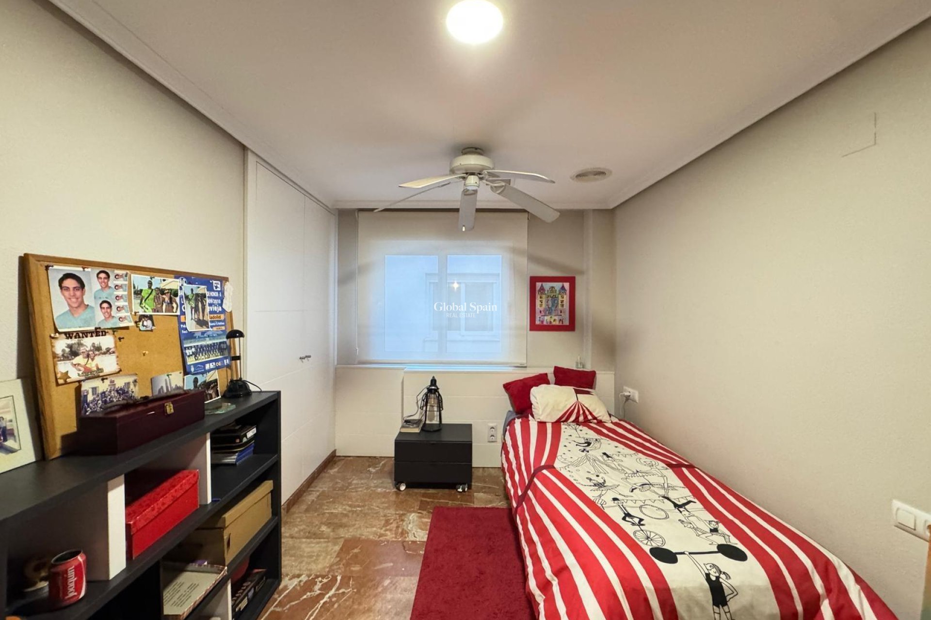 Resale - APARTMENT -
TORREVIEJA - Torrevieja