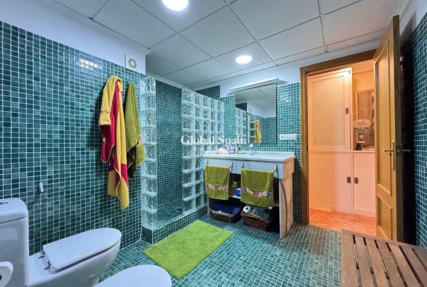 Resale - APARTMENT -
TORREVIEJA - Torrevieja