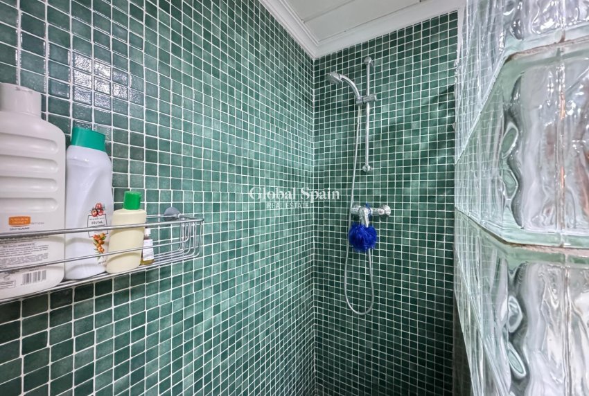 Resale - APARTMENT -
TORREVIEJA - Torrevieja