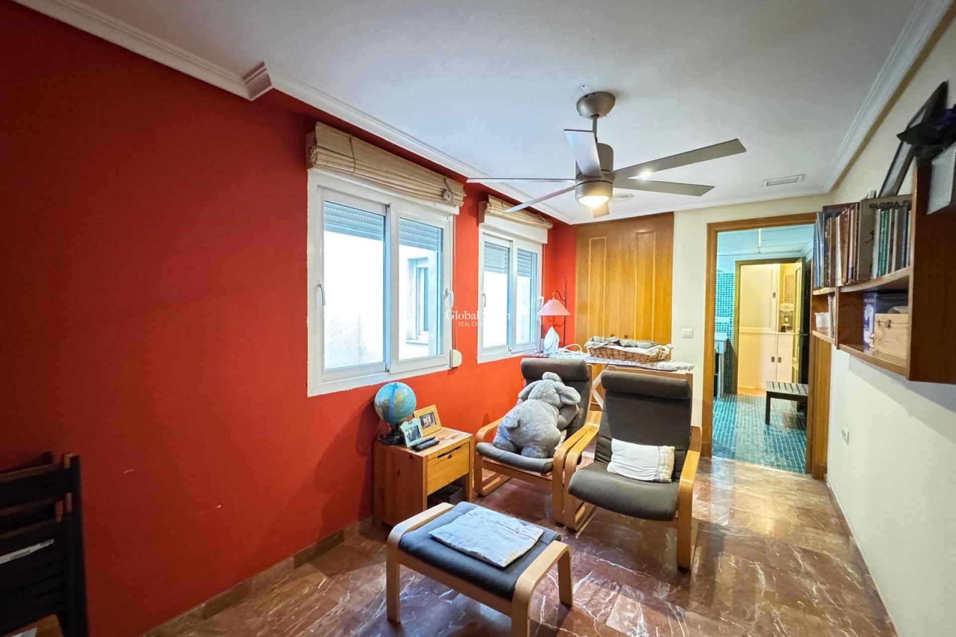 Resale - APARTMENT -
TORREVIEJA - Torrevieja