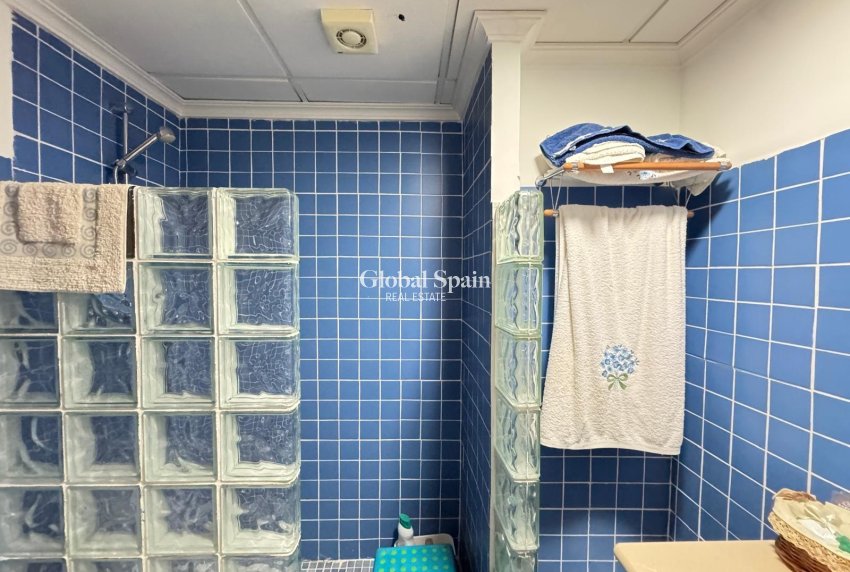 Resale - APARTMENT -
TORREVIEJA - Torrevieja