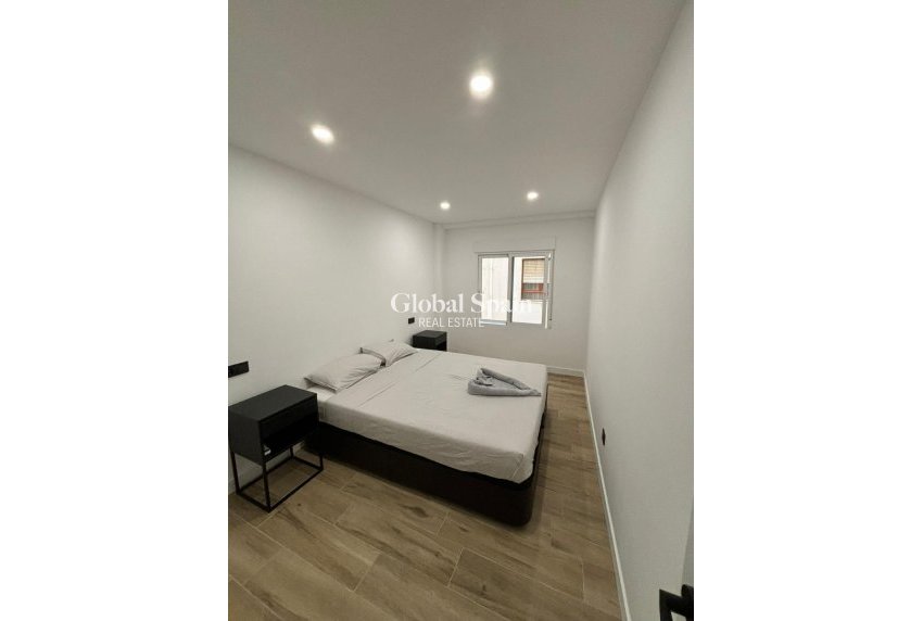 Resale - APARTMENT -
TORREVIEJA - Torrevieja