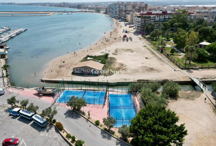 Resale - APARTMENT -
TORREVIEJA - Torrevieja