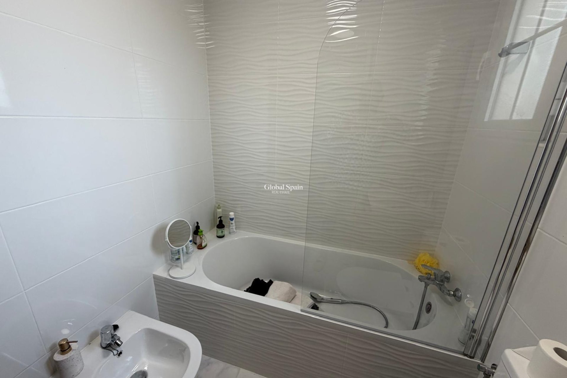 Resale - APARTMENT -
TORREVIEJA - Zona Los Frutales