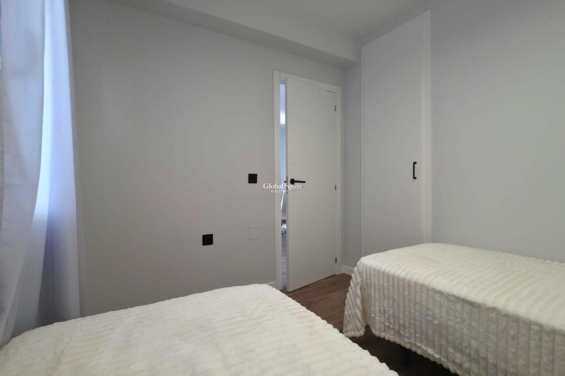 Resale - APARTMENT -
TORREVIEJA - Zona Los Frutales