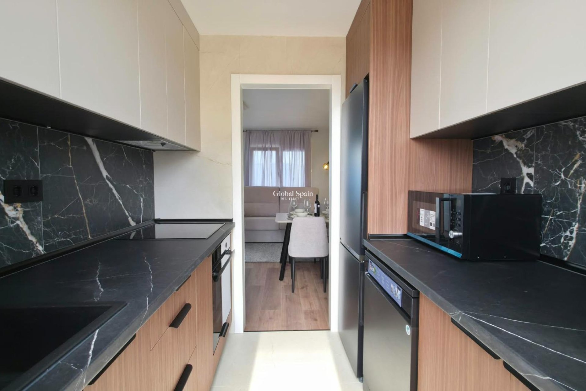Resale - APARTMENT -
TORREVIEJA - Zona Los Frutales