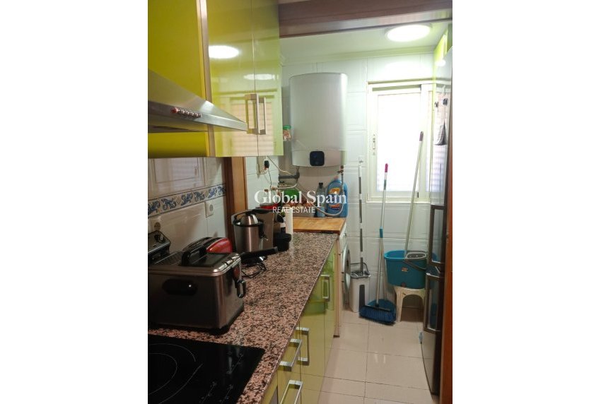 Resale - Apartment -
VILLAJOYOSA - Cala de Villajoyosa