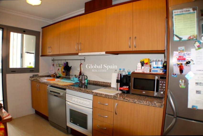 Resale - Apartment -
VILLAJOYOSA - Cala de Villajoyosa