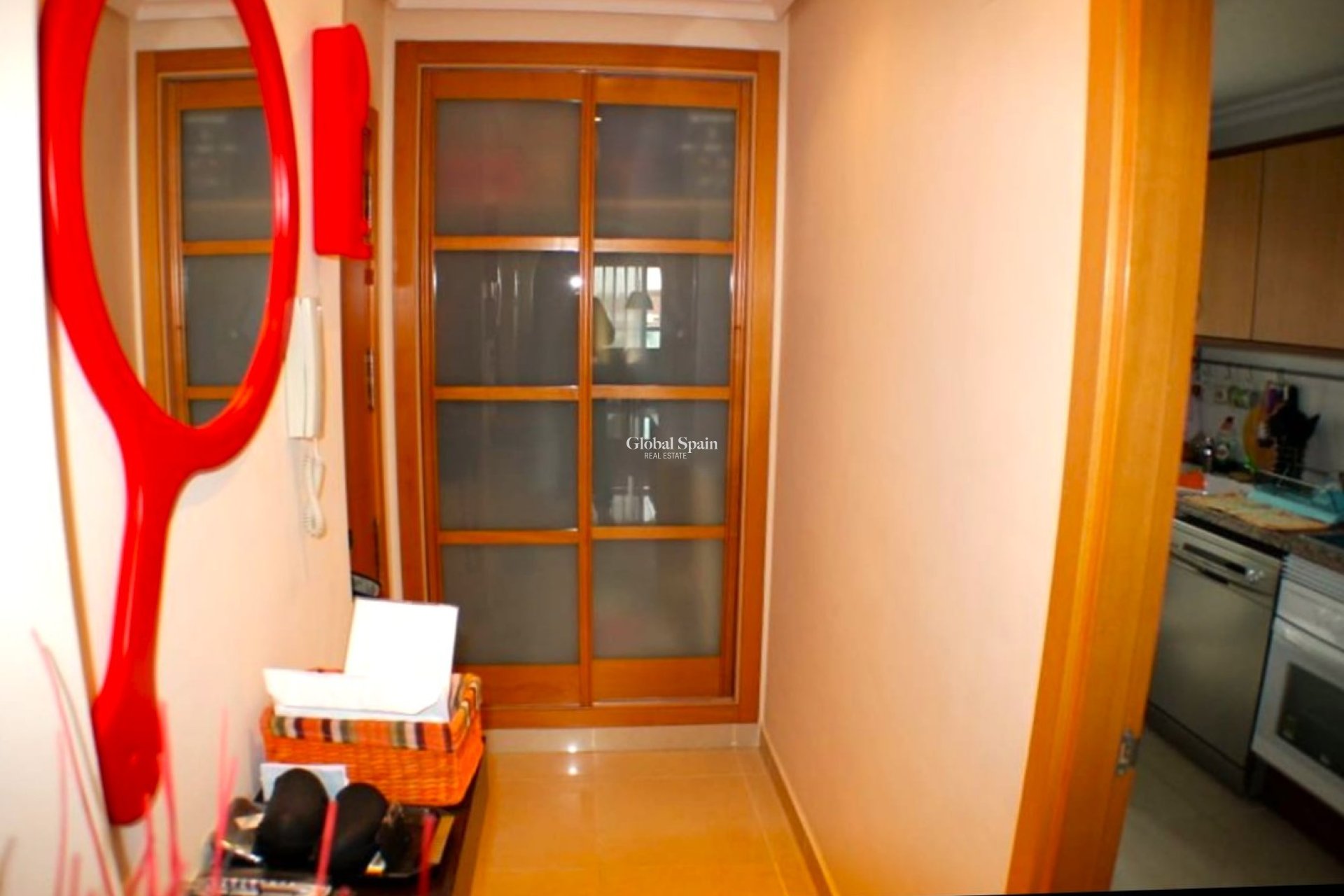 Resale - Apartment -
VILLAJOYOSA - Cala de Villajoyosa