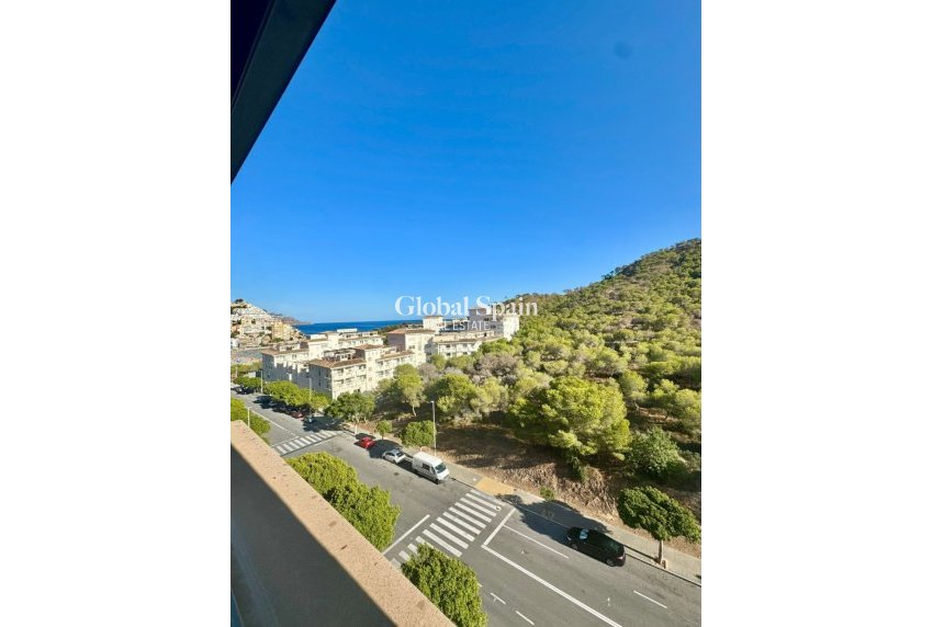 Resale - APARTMENT -
VILLAJOYOSA - Costa Blanca