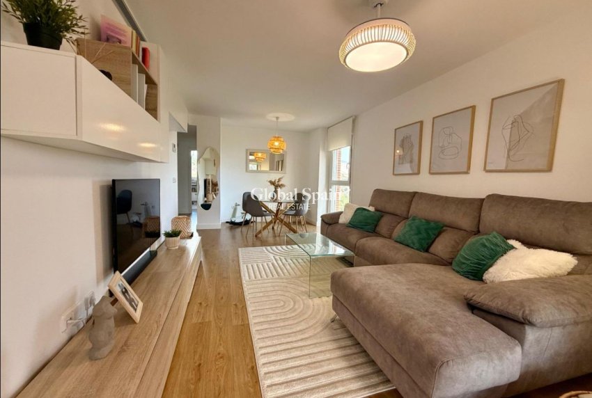 Resale - APARTMENT -
VILLAJOYOSA - Costa Blanca